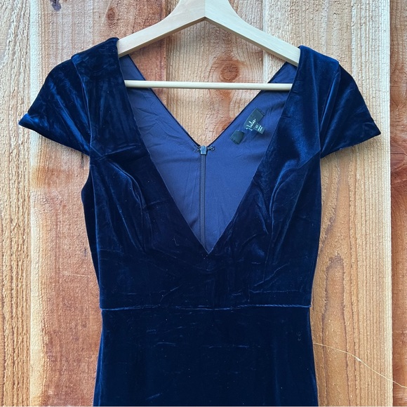 Navy Blue Velvet Deep V-Neck Cap-sleeve Maxi Dress 🌿 - Picture 5 of 12